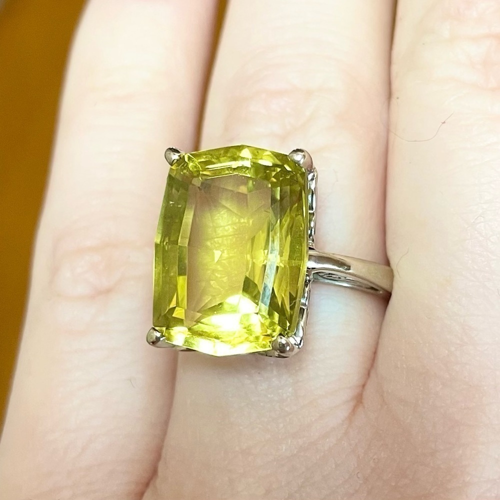 14K Large Radiant 14 Carat Yellow Topaz Solitaire Solid White Gold Size … - Picture 3 of 11